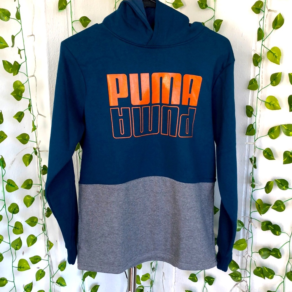 Puma Hoodie size (14-16) juniors L